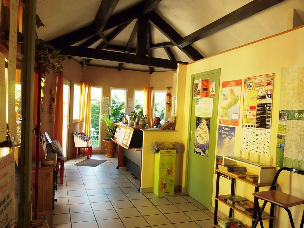 Camping Les Sources Saint-Jean-du-Gard Exteriör bild